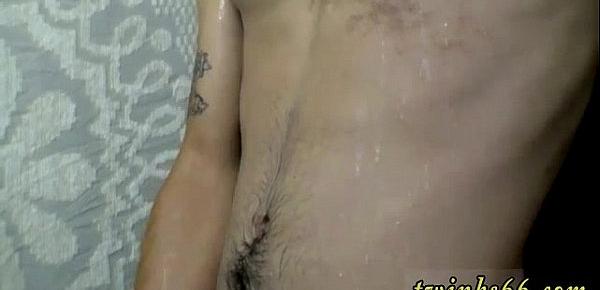  Free gay porn straight guys sleeping naked Devin Loves To Get Soaked